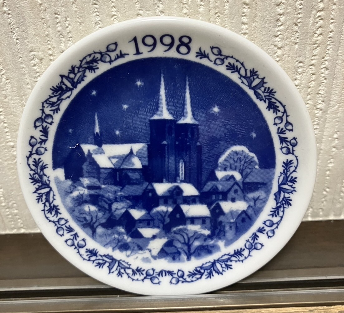 【新品未使用】ロイヤルコペンハーゲン イヤープレート （1998年平成10年版） イヤープレート 1998年版 / 平成10年|ロイヤル コペンハーゲン