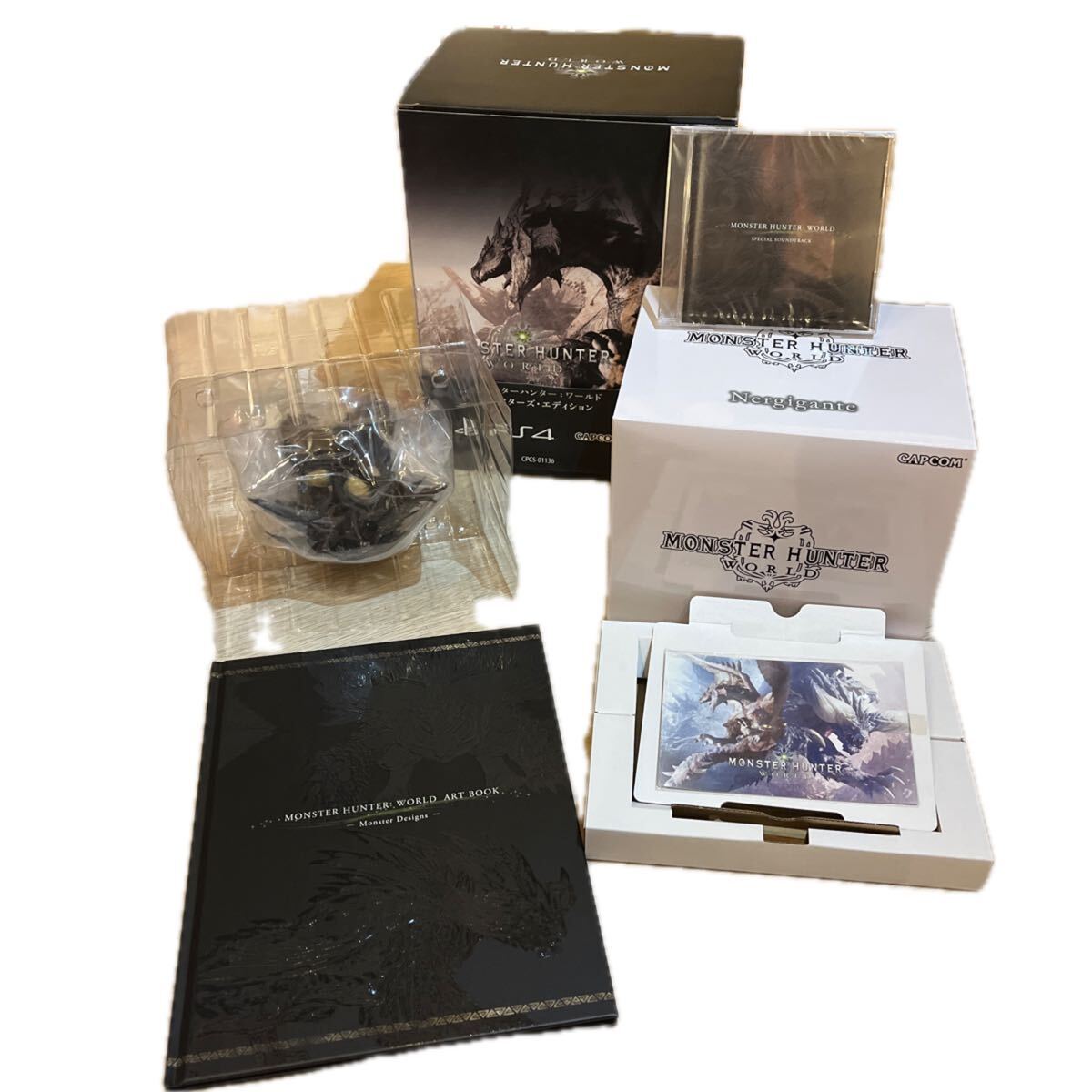 フィギュア未開封　モンスターハンターＷ＆ＷＩＢコレクターズエディションセット Amazon.co.jp: TAMASHII NATIONS S.H.MonsterArts