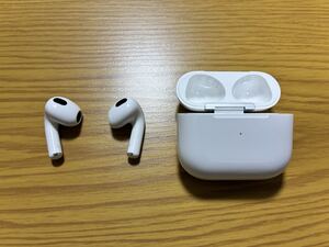 Apple ワイヤレスイヤホン AirPods 第3世代 MME73J/A