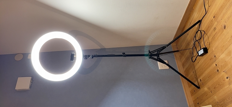 LEDリングライト 2M高さ調整 二色 LEDリングライト 二色 2M高さ調整｜Yahoo!フリマ（旧PayPayフリマ）