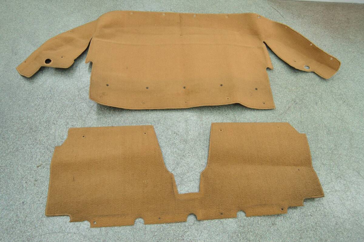 ユーノスロードスター　Vスペシャル フロアカーペット　タンカラー マツダ(純正) ユーノスロードスター V-Special 専用フロアマット