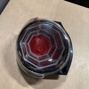 ダイハツ キャスト 純正 テールランプ 左