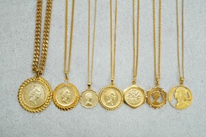 B139 コイントップ エリザベスなど レプリカ ネックレス ペンダント 7点 ヴィンテージ アクセサリー 大量 まとめて おまとめ まとめ売り