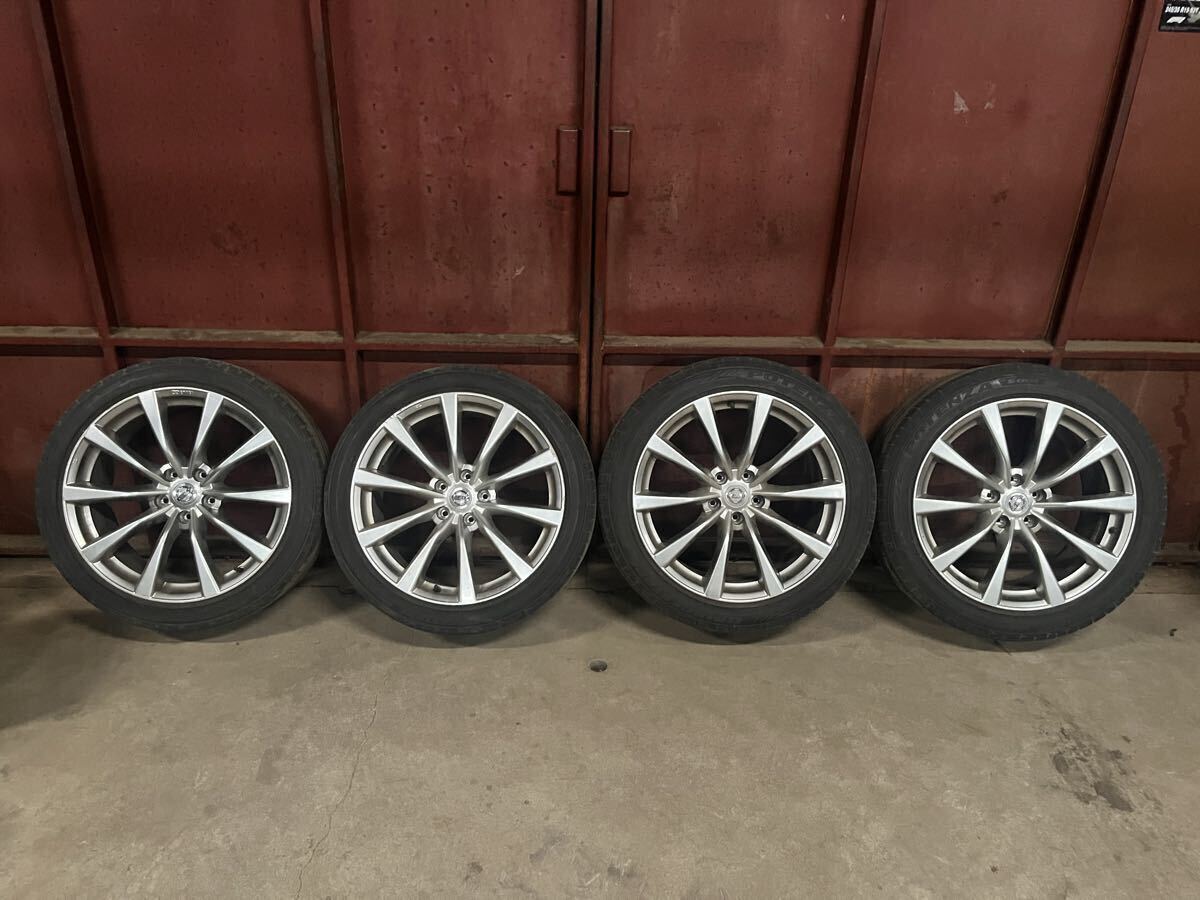 週刊スカイライン オプションホイール&タイヤセット 前1セット　中身未開封品 週刊スカイライン オプションホイール&タイヤセット 前1セット