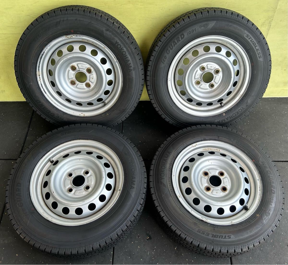 2024年製185/80R14LTバリ山！中古スタッドレスタイヤ2本セット 2024年製185/80R14LTバリ山！中古スタッドレスタイヤ2本セット