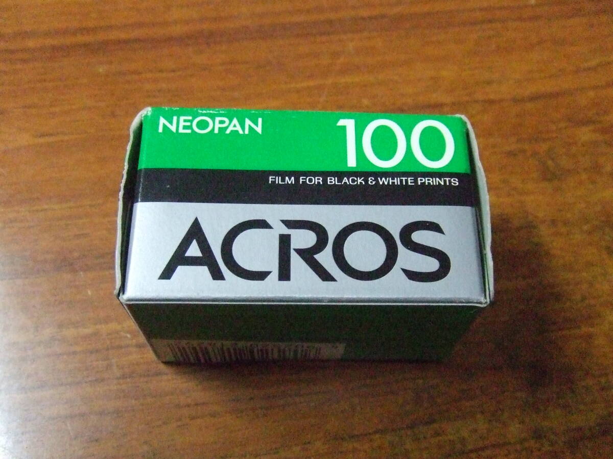 期限切れ ブローニー 120 220 フィルム 5本　4 Amazon | サンアイ JCH 120(ブローニー)専用フィルムケース 5本