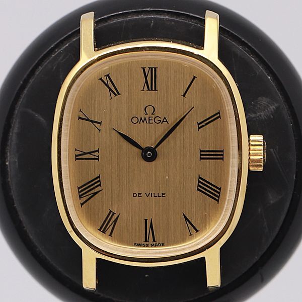 35【美品】OMEGA 時計　DeVille 箱付き　レディース　オーバル オメガ レディースウォッチ 14KWG 14金ホワイトゴールド無垢