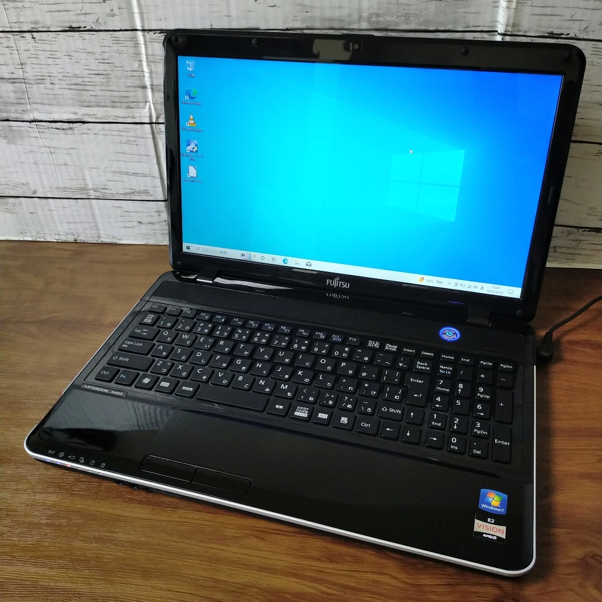 LIFE BOOK ライフブック AH40/F1 中古品 おまけ付き LIFE BOOK ライフブック AH40/F1 中古品 おまけ付き 富士通FMV