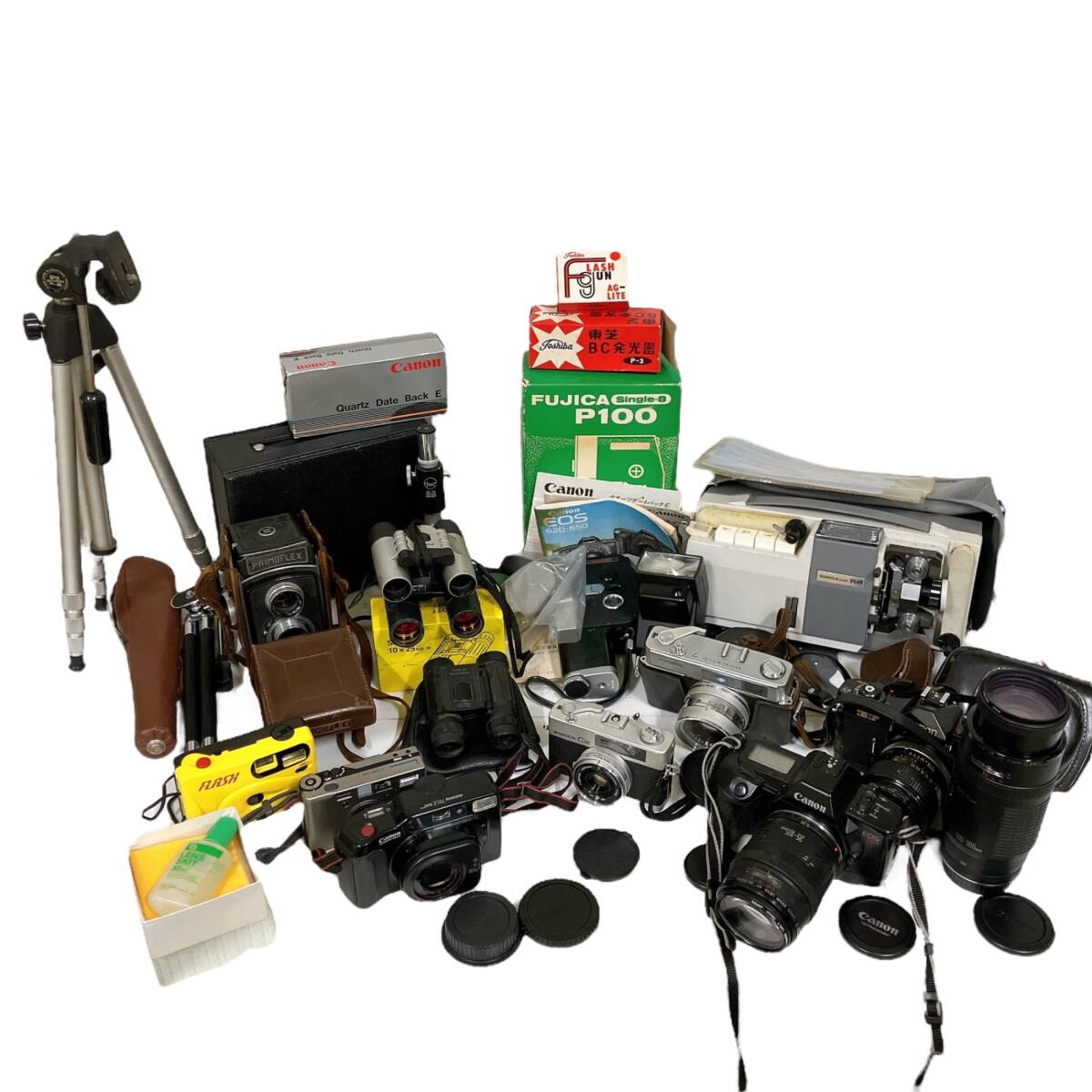 Canon 8mm映写機 AUTO PROJECTOR 8Z ケース付 希少 Yahoo!オークション -「8mm 映写機 キヤノン」の落札相場・落札価格