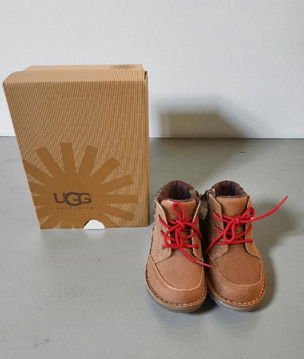 【未使用】アグ UGG ショートブーツ 女の子 21cm 未使用】アグ UGG ショートブーツ 女の子 21cm 未使用】アグ UGG