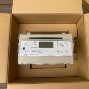 新車外し 未使用 ダイハツ 純正オーディオ CDステレオ ミラココア ムーヴ コンテ アトレー ハイゼット 2DIN 86180-B2740 ベージュ 富士通