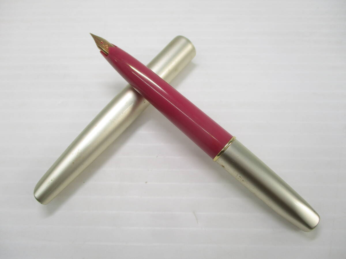 PLATINUM プラチナ 万年筆 18K 刻印 K18 ピンク レトロ 中古品 PLATINUM プラチナ 万年筆 18K 刻印 K18 ピンク レトロ 中古品