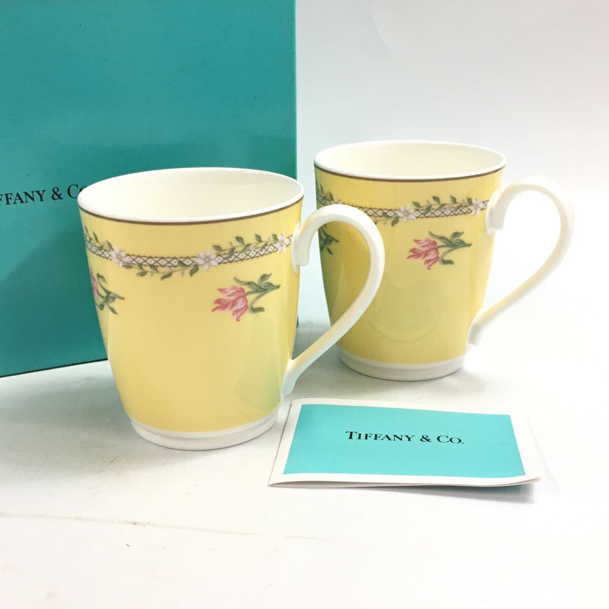 未使用⭐️ティファニー　Tiffany ノーツ　カップ＆ソーサー　プレート　セット TIFFANY & Co. (ティファニー) ティーカップ&ソーサー ゴールド