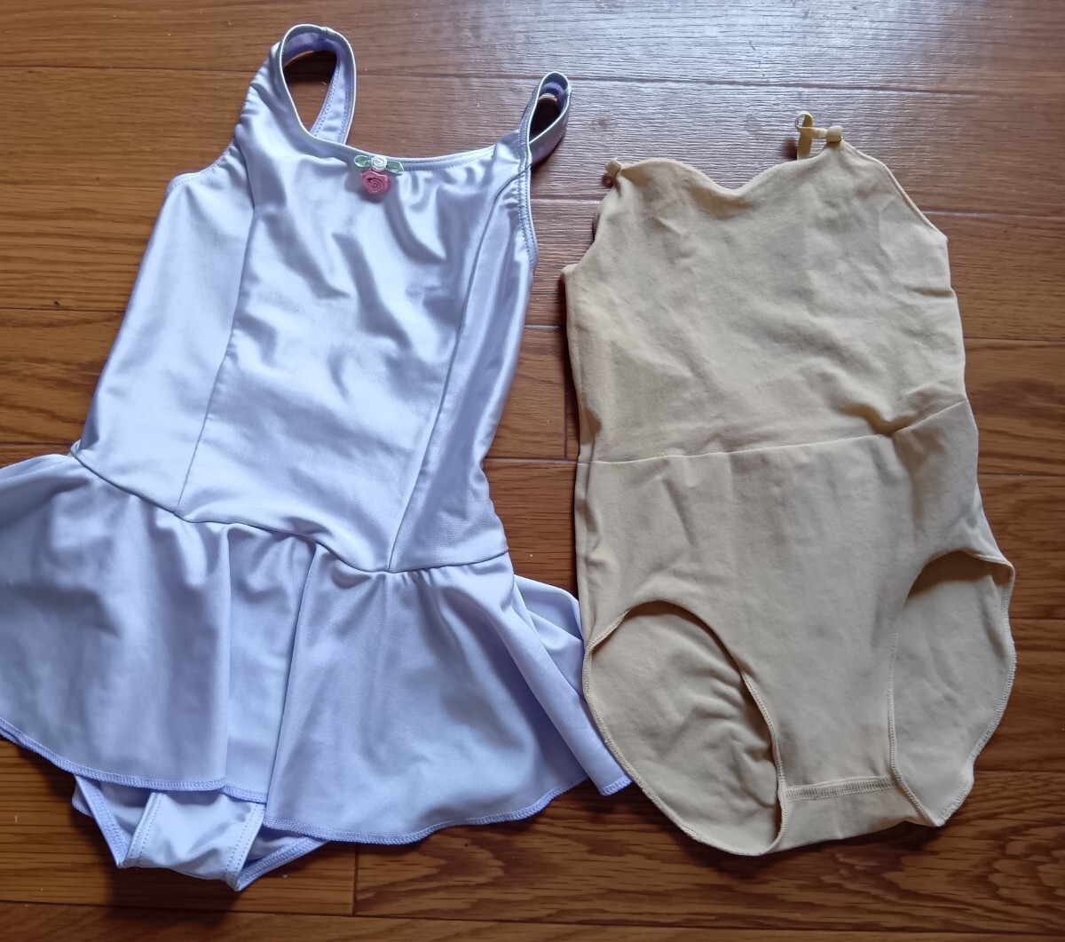 チャコット 3点セット(グーポ・ハイタイプ未使用品1点、レオタード未使用品2枚) チャコット 3点セット(グーポ・ハイタイプ未使用品1点