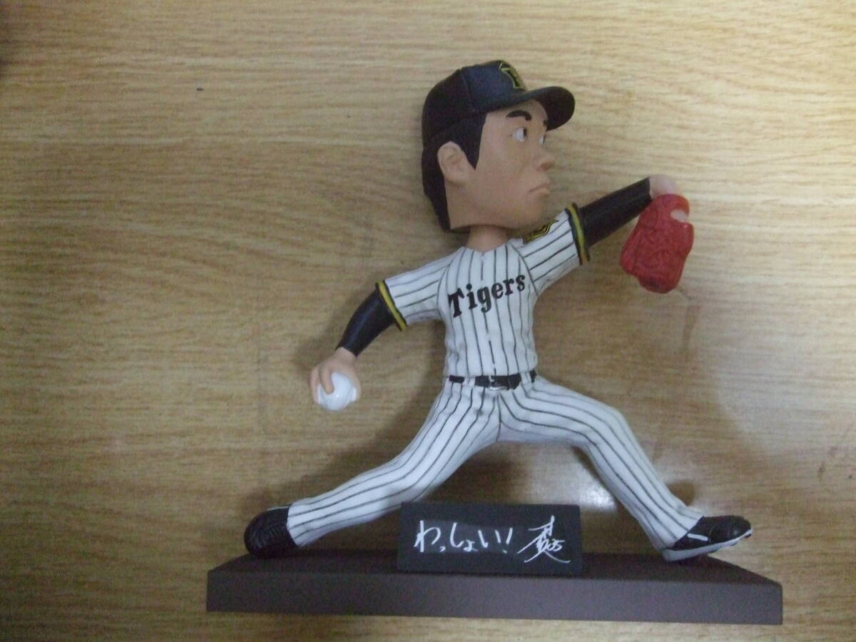 希少 未開封 阪神タイガース 西岡剛 ボブルヘッド フィギュア 2025年最新】タイガース ボブルヘッドの人気アイテム - メルカリ