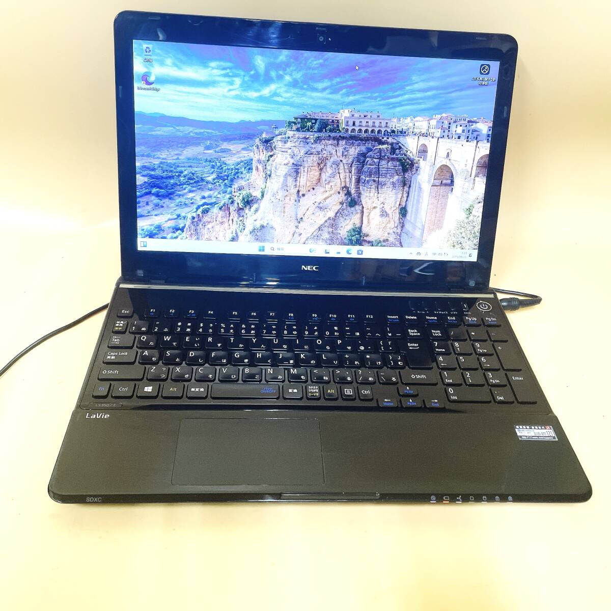 Core i7✨SSD2TB✨32GB✨カメラ✨NEC✨オフィス✨ノートパソコン NEC ノートパソコン 白 Corei7 Windows11 office導入済 新品SSD