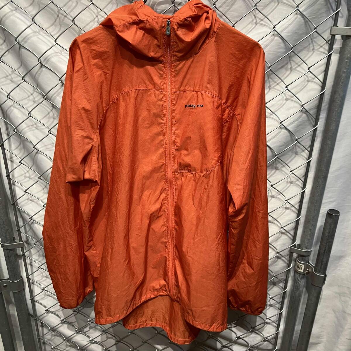 ✨極美品✨パタゴニア メンズ・フーディニ・ジャケット XSサイズ
