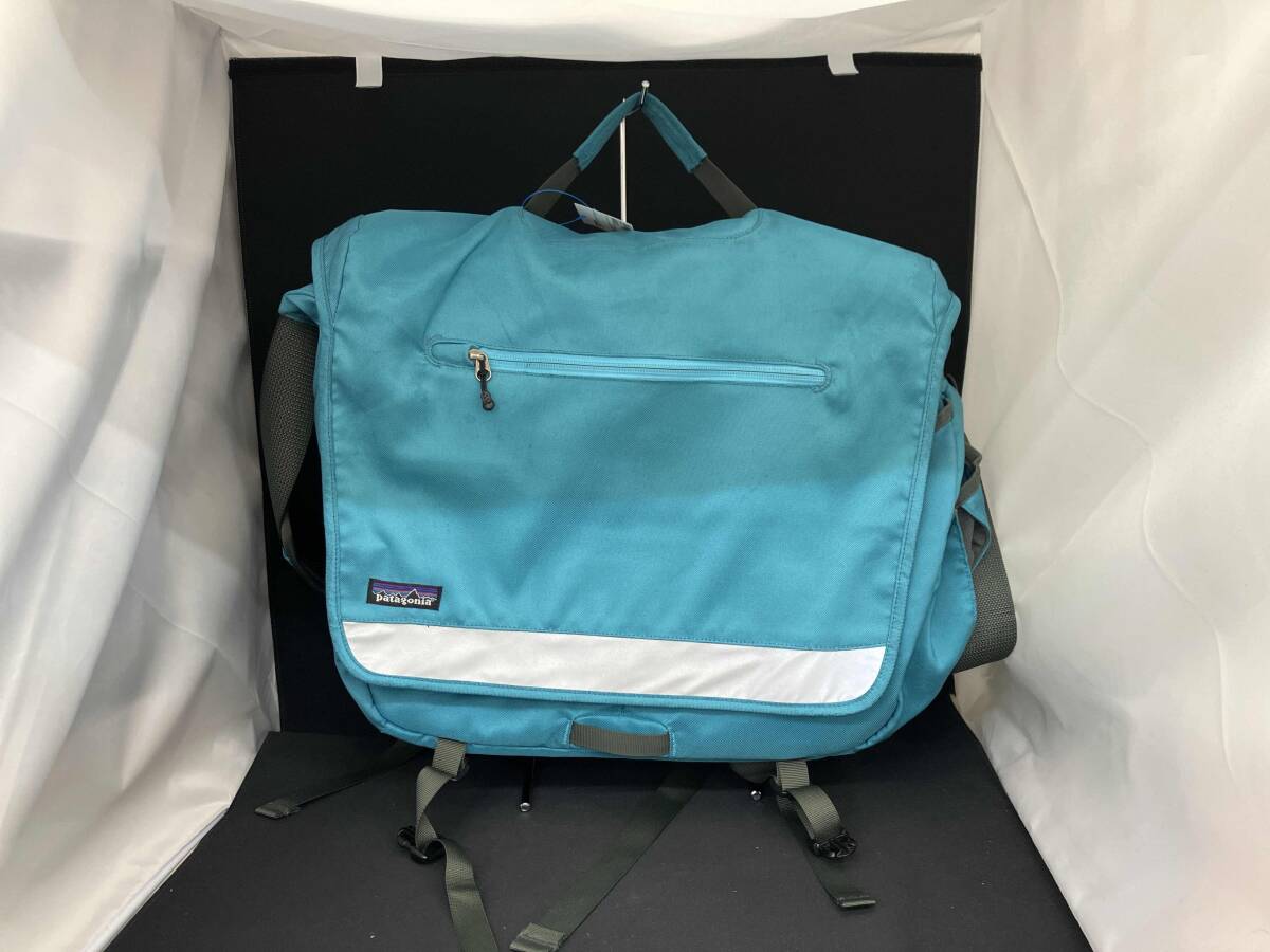 廃番 パタゴニア ハーフマス メッセンジャーバッグ 取り外し可能 PCバッグ付 廃番 パタゴニア ハーフマス メッセンジャーバッグ 取り外し可能