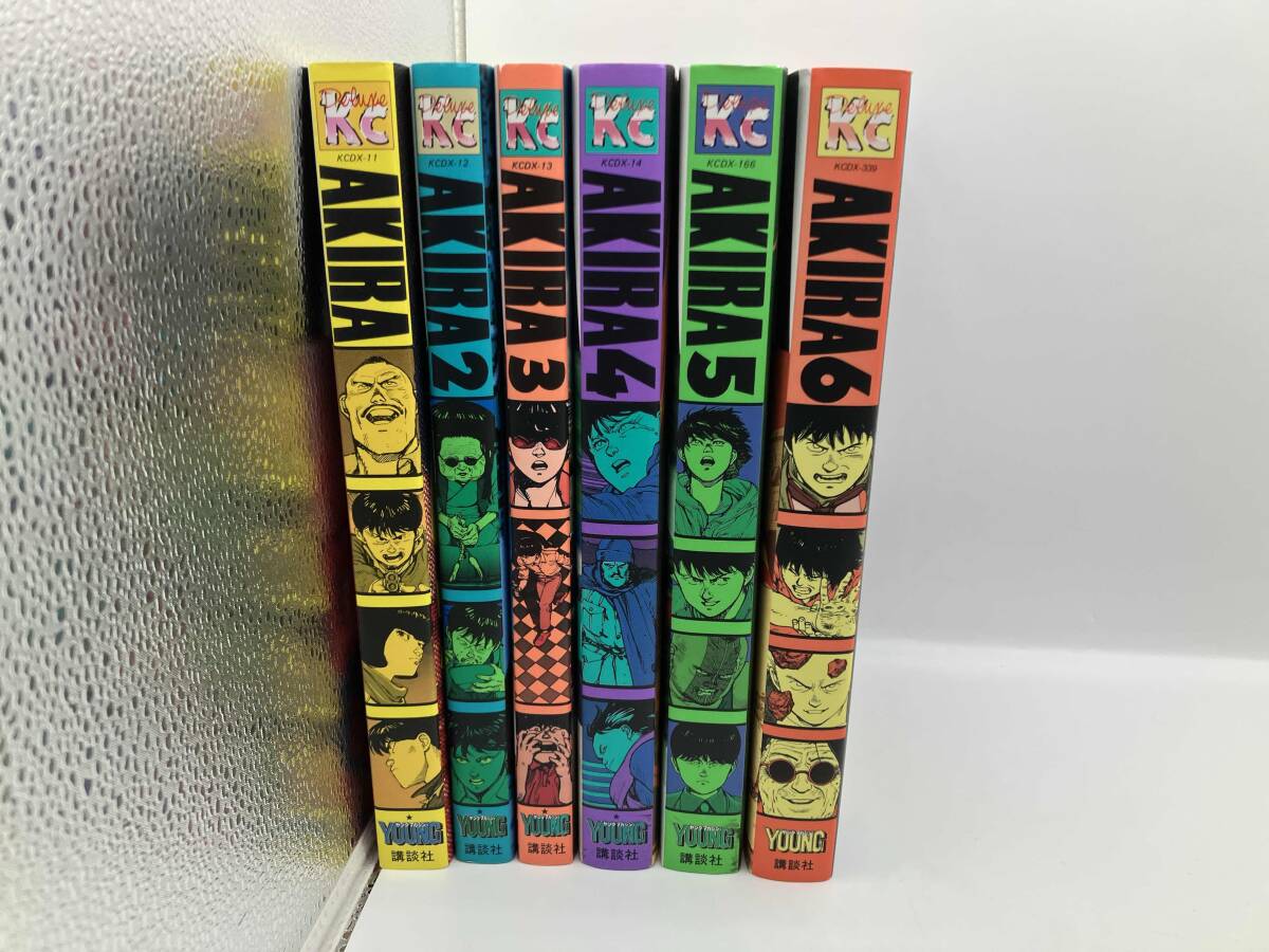 【未使用】AKIRA アキラ 　A4下敷き＆カード3枚セット　まとめ売り アキラ AKIRA コミック 漫画 マンガ 全6巻セット 26cm 大友克洋