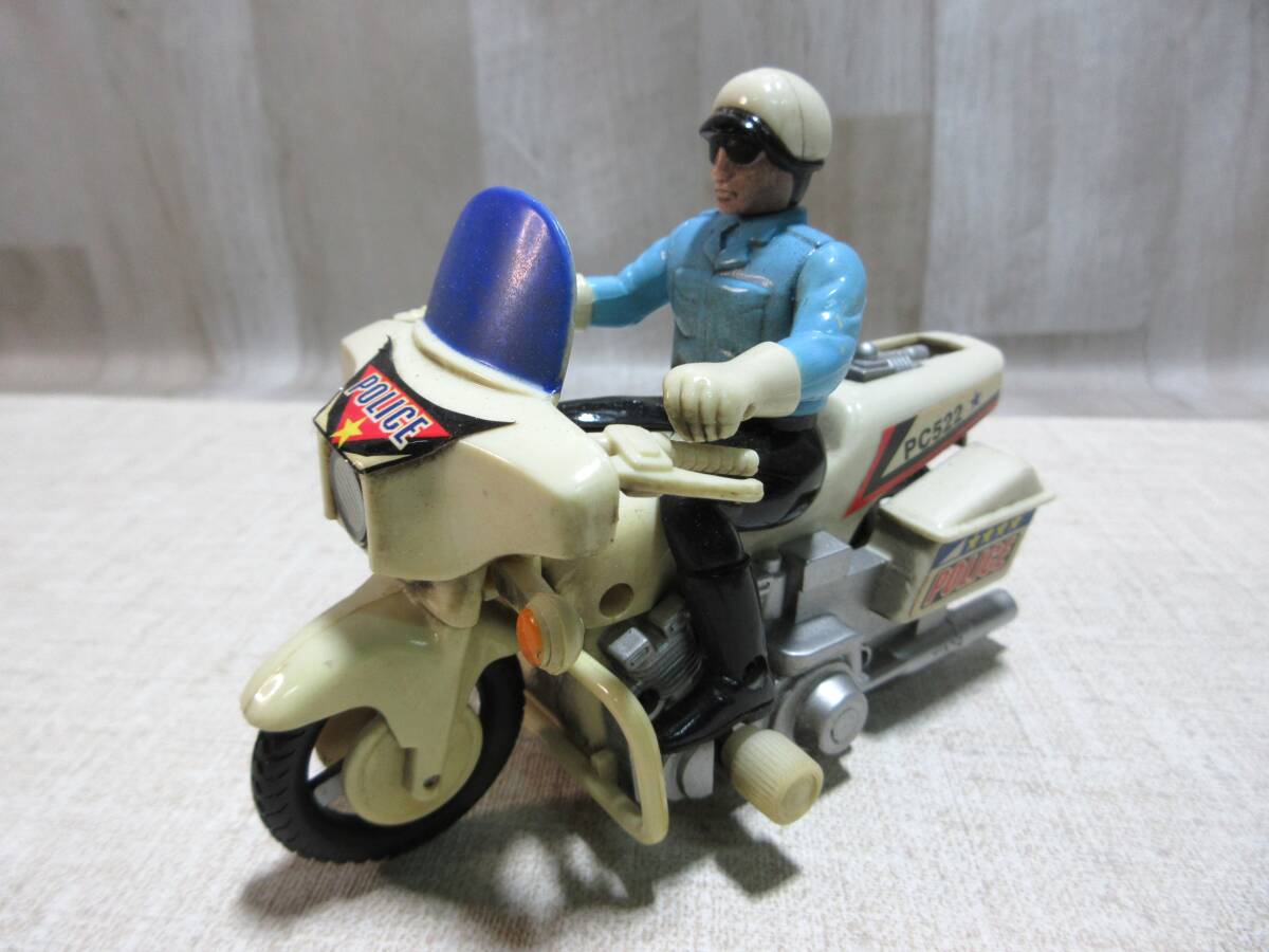 【昭和レトロ】ホンダ 白バイ 750 電動バイク 希少】昭和レトロ ホンダ 750 電動 白バイ 玩具 - メルカリ