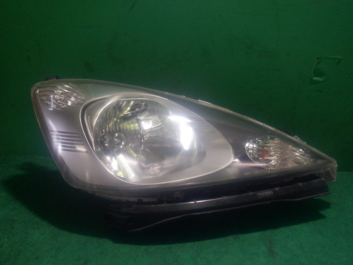 フィット ヘッドライト フィット RS STANLEY P6869 バラスト付 フィット ヘッドライト フィット RS STANLEY P6869 バラスト付