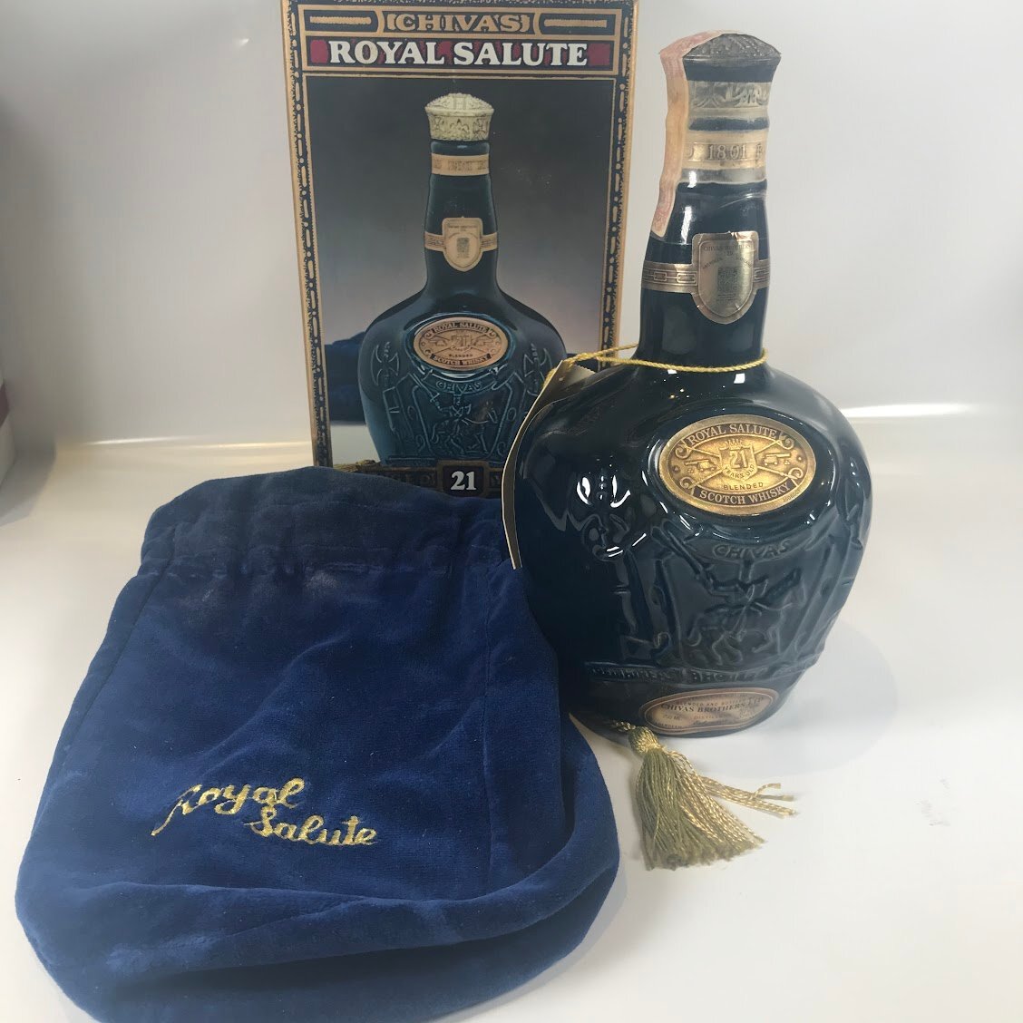 Yahoo!オークション -「古酒 ロイヤルサルート」の落札相場