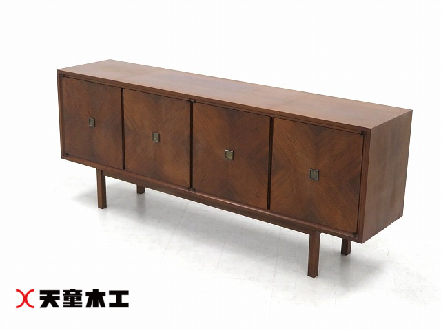 昭和レトロ ローズウッド 木製サイドボード 飾り棚 古家具 古道具 ビンテージ 昭和レトロ 木製 階段箪笥 飾り棚 茶箪笥 サイドボード 古道具