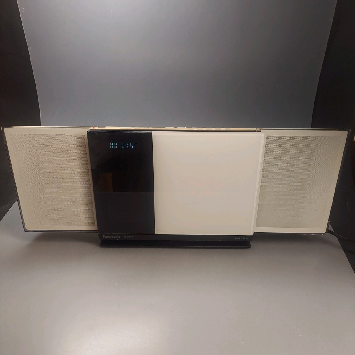 【美品/1か月保証】完動品 Panasonic SC-HC37 コンパクトCD Amazon.co.jp: Panasonic コンパクトステレオシステム D-dock