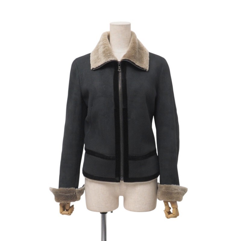 Yahoo!オークション -「ムートンコート」(フェンディ) (ふ)の