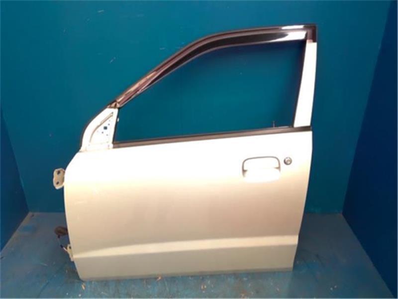 マツダ 純正 キャロル 《 HB23S 》 左フロントドア P70300-250