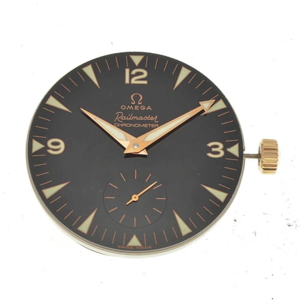 OMEGA　オメガ　手巻き　ムーブメント付文字盤　稼働品 OMEGA オメガ 手巻き オーバル ムーブメント付文字盤