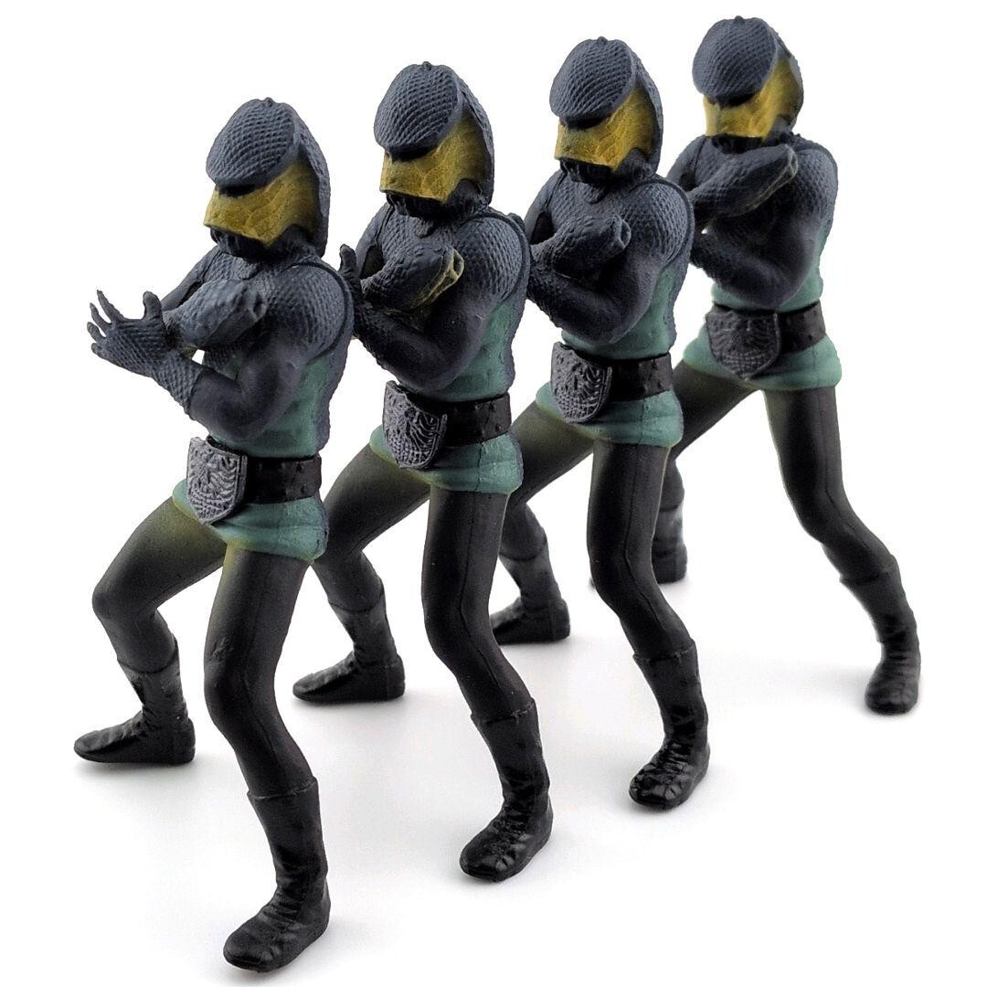 メディコムトイ　　サソリ男　コブラ男　フィギュア　セット　開封済み　仮面ライダー Yahoo!オークション -「コブラ男」の落札相場・落札価格