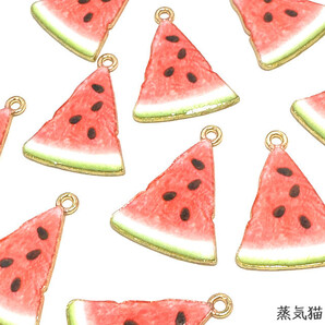 c1287 スイカ チャーム 10個【果物 海夏 ピアス イヤリング 手作り 手芸材料ハンドメイド アクセサリー素材】蒸気猫パーツ