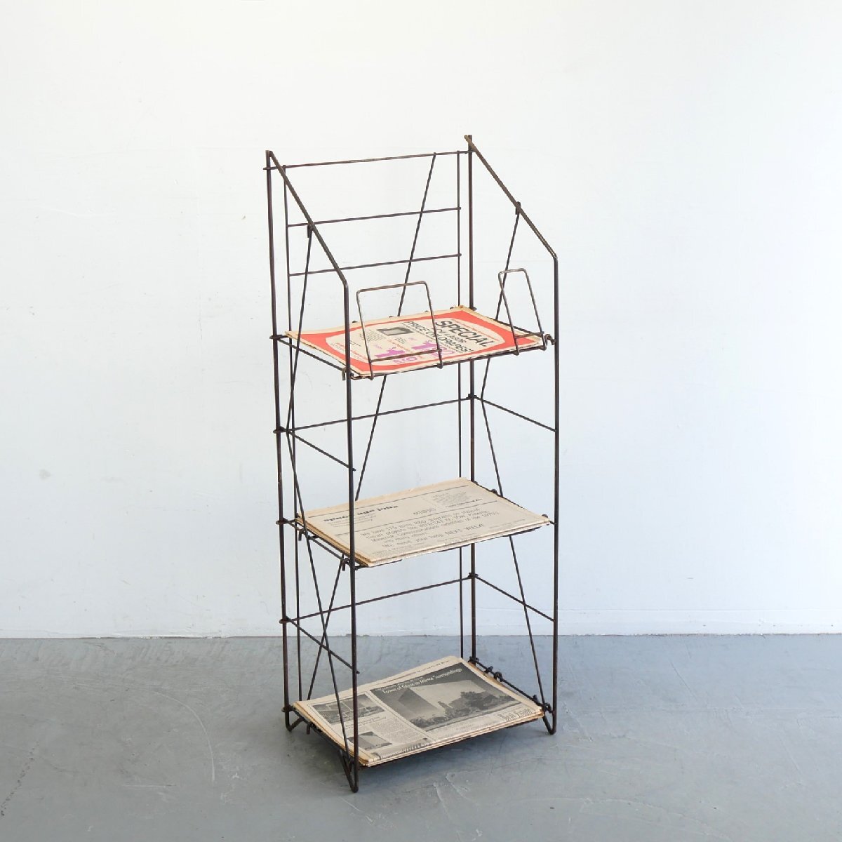 昭和レトロ　ワイヤーラック3段仕様　店舗什器　ガーデニング　シャビーラック⑥ ビンテージ ワイヤーラック 店舗什器 ガーデニング 収納ラック