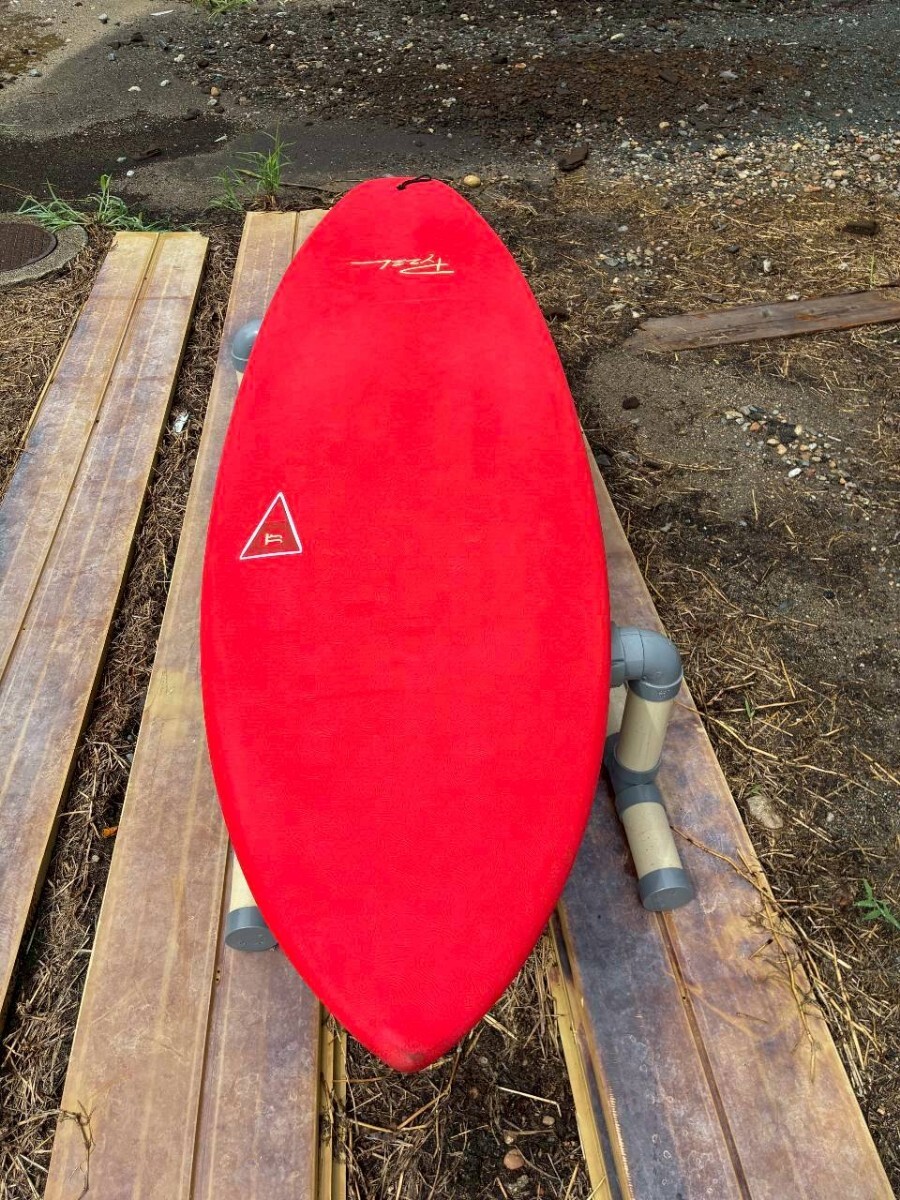 格安で！DRAG ソフトボード レッド 6'6 フィン付き 格安で！DRAG ソフトボード レッド 6'6 フィン付き DRAG RBS