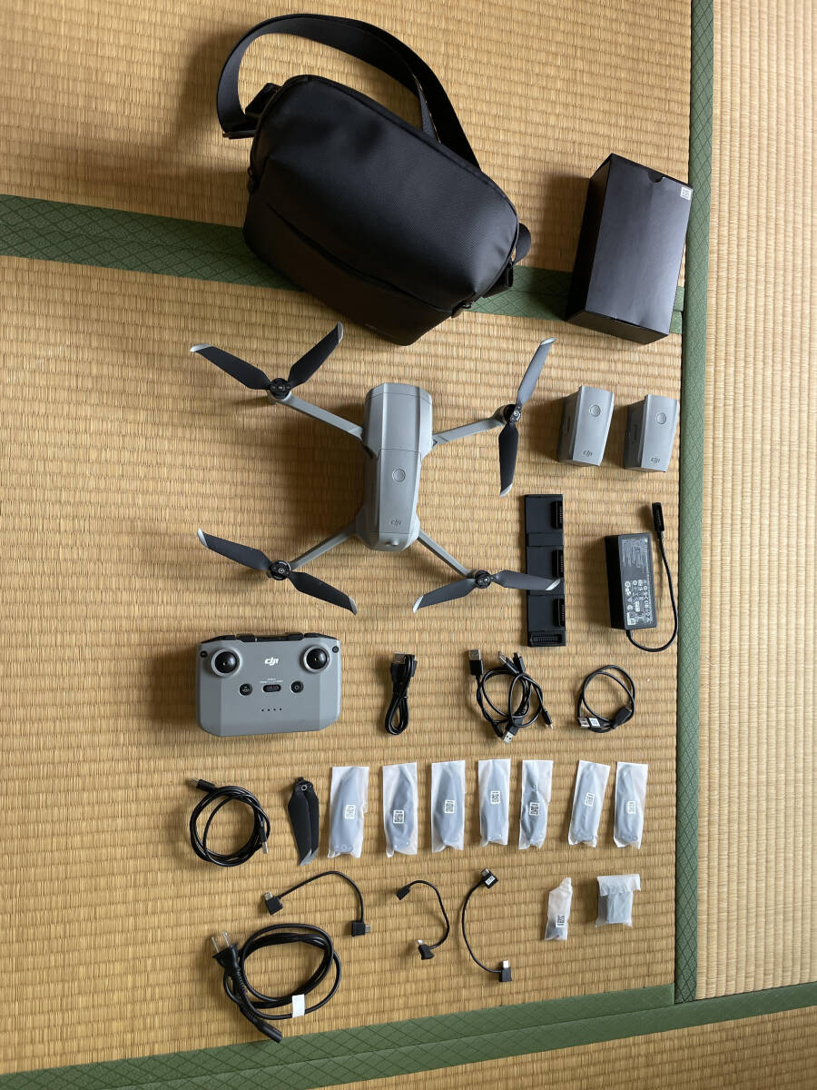 DJI. Magic MINI. ハードケース付　セット　中古 DJI. Magic MINI. ハードケース付 セット 中古 2025年最新