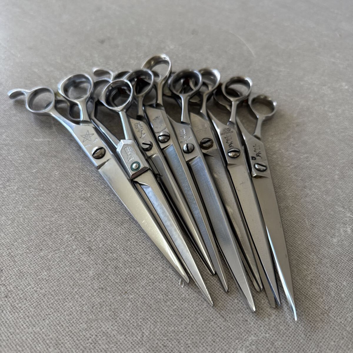 理容 ハサミ プロ用 国王 国王(KOKUOH)_超合金_コバルト_カットシザー | 理美容ハサミ研ぎ