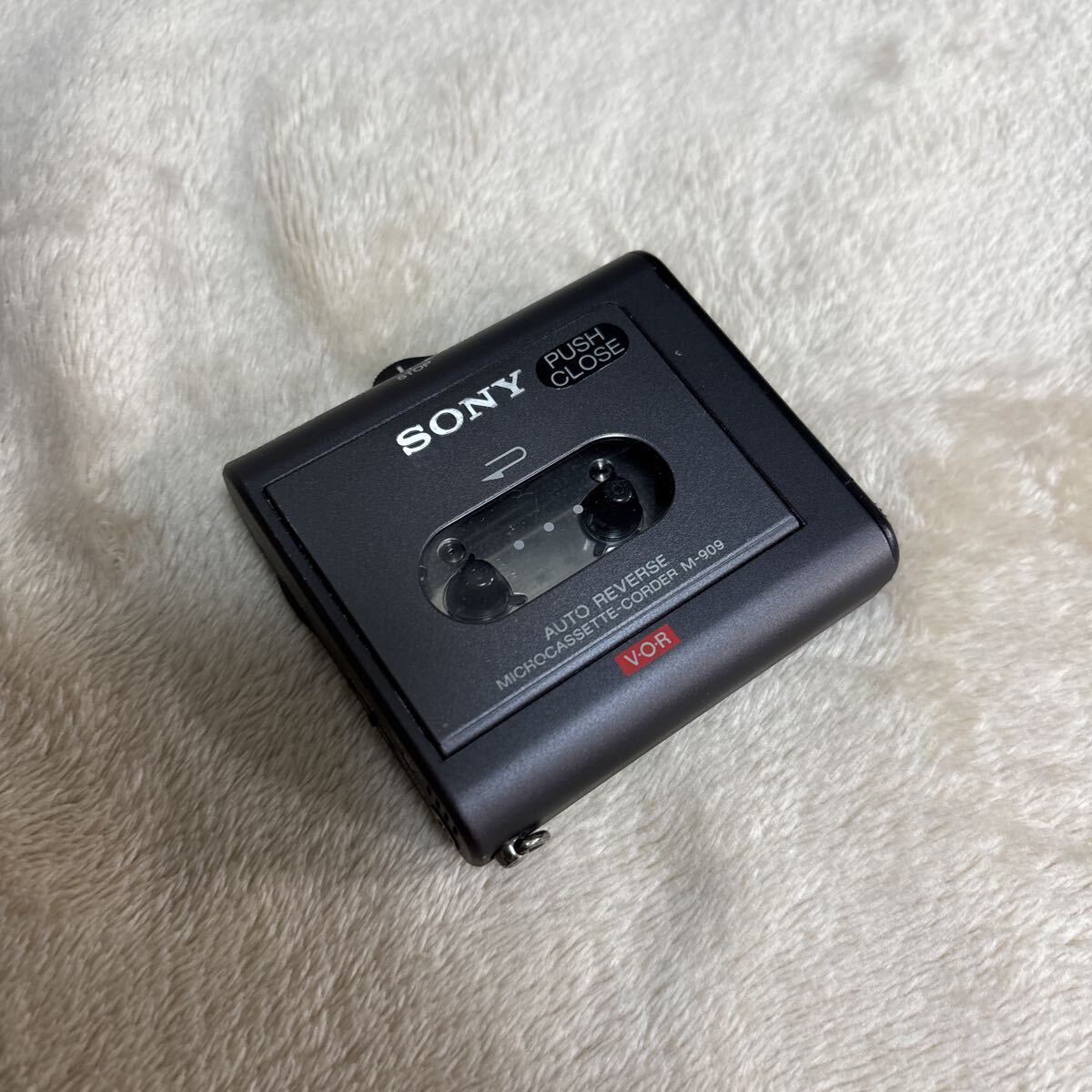 SONY M-80 赤色 カセットプレーヤージャンク品 Yahoo!オークション -「sony m-80」の落札相場・落札価格