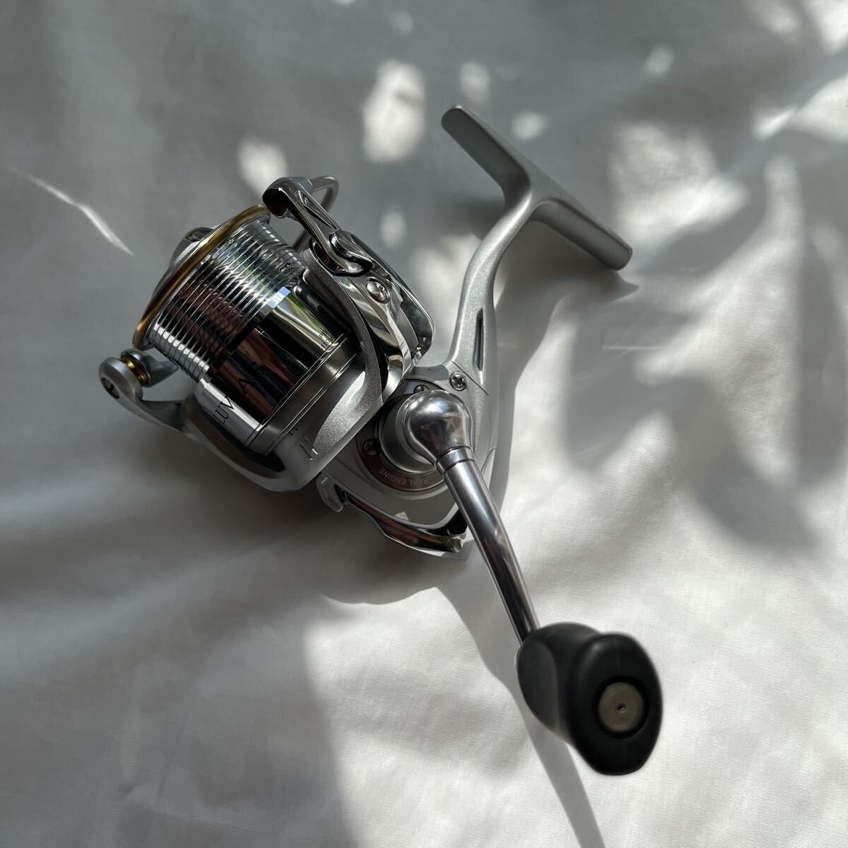 超美品　ダイワ　ルビアス　2506 ダイワ 07ルビアス 2506/G418M リール : 釣king - 通販 - Yahoo