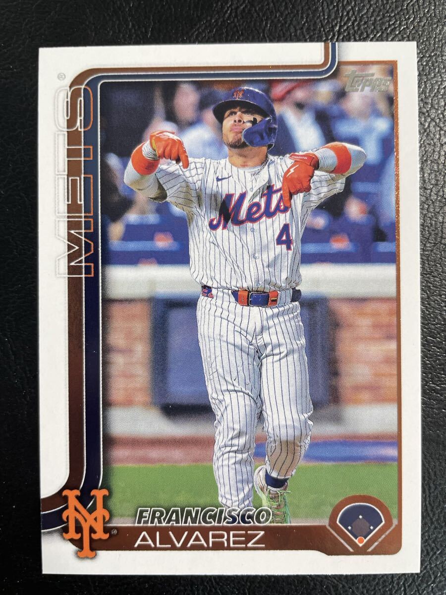 ALVAREZ! アルバレス 25枚限定 直筆サインルーキーパッチカード ALVAREZ! アルバレス 25枚限定 直筆サインルーキーパッチカード