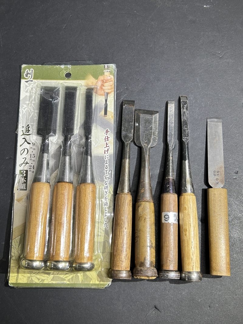 大工道具　鑿　まとめ 鑿 ノミ 大工道具 93本 銘あり まとめ 大量