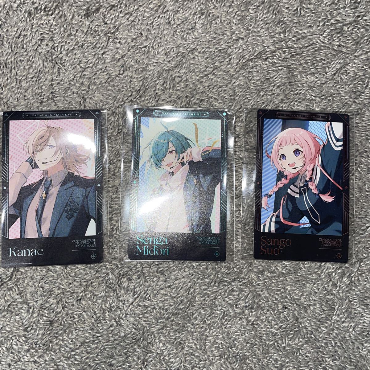 にじさんじ まとめ売り チェキ アクスタ 缶バッジ ポストカード NIJISANJI EN Unit Art」グッズ 2022年4月12日(火)12時から販売