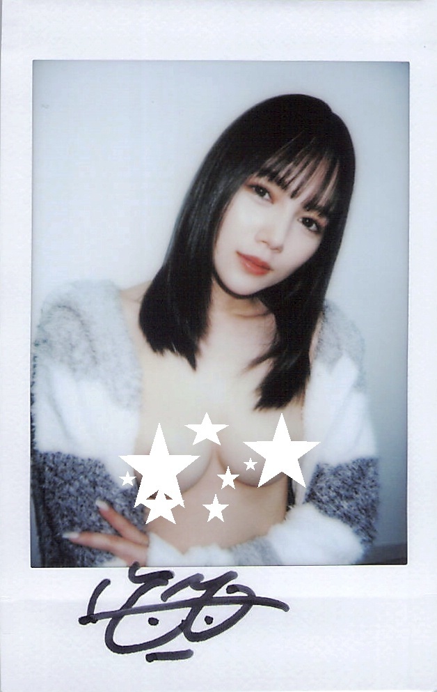 涼森れむ 直筆サイン入りTシャツ 涼森れむ 直筆サイン入りTシャツ 涼森れむ 直筆サイン入りTシャツ -