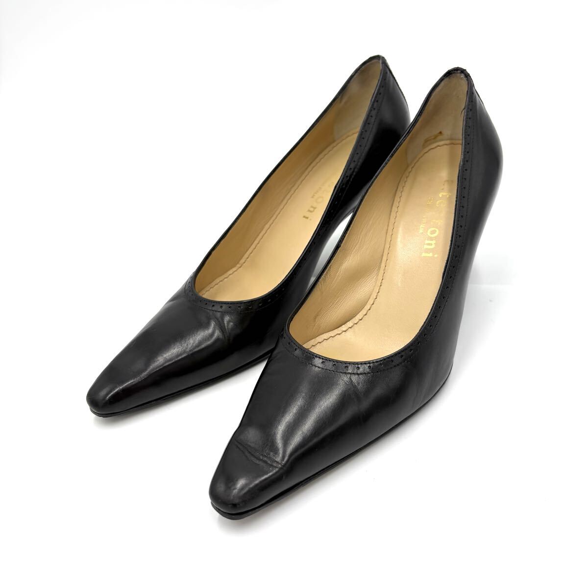 a.testoniのパンプス a.testoniパンプス