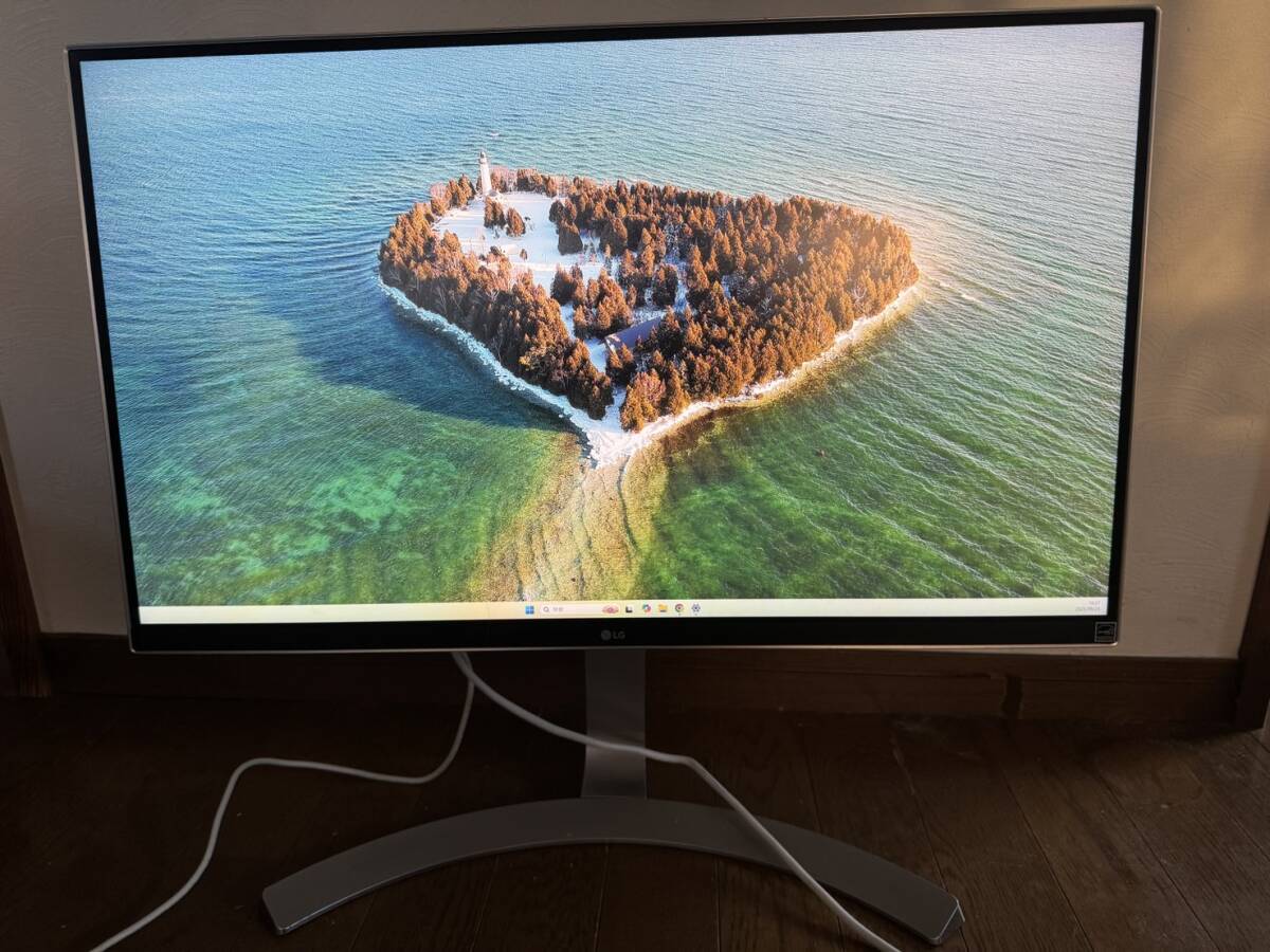 LG Electronics - 【新品未使用】LG 27インチモニター/ホワイト Amazon.co.jp: LG ゲーミングモニター UltraGear 27GP750-B 27