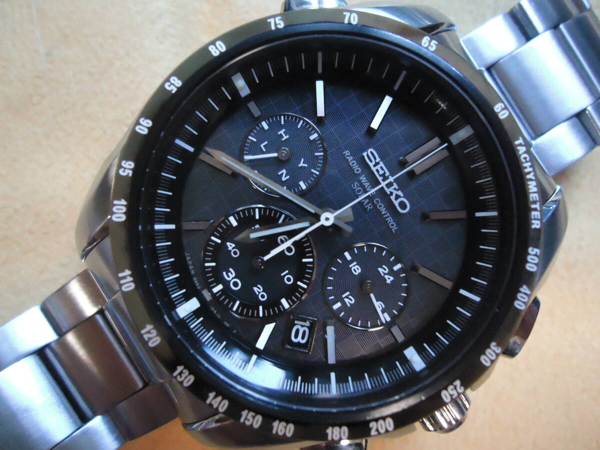 SEIKO ソーラー クロノグラフ 腕時計　新品未使用 国産時計ブランド“セイコー”】ソーラークロノグラフとソーラー