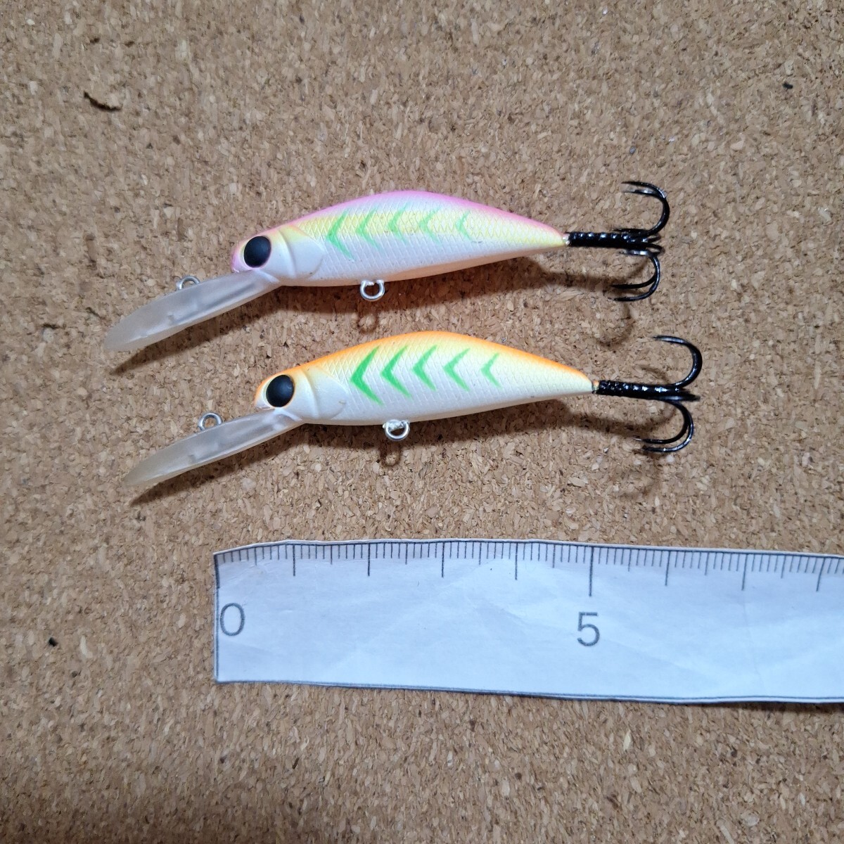 ミノー各種(14個) Amazon.co.jp: [Marine's Factory] シンキングミノー 国産フック