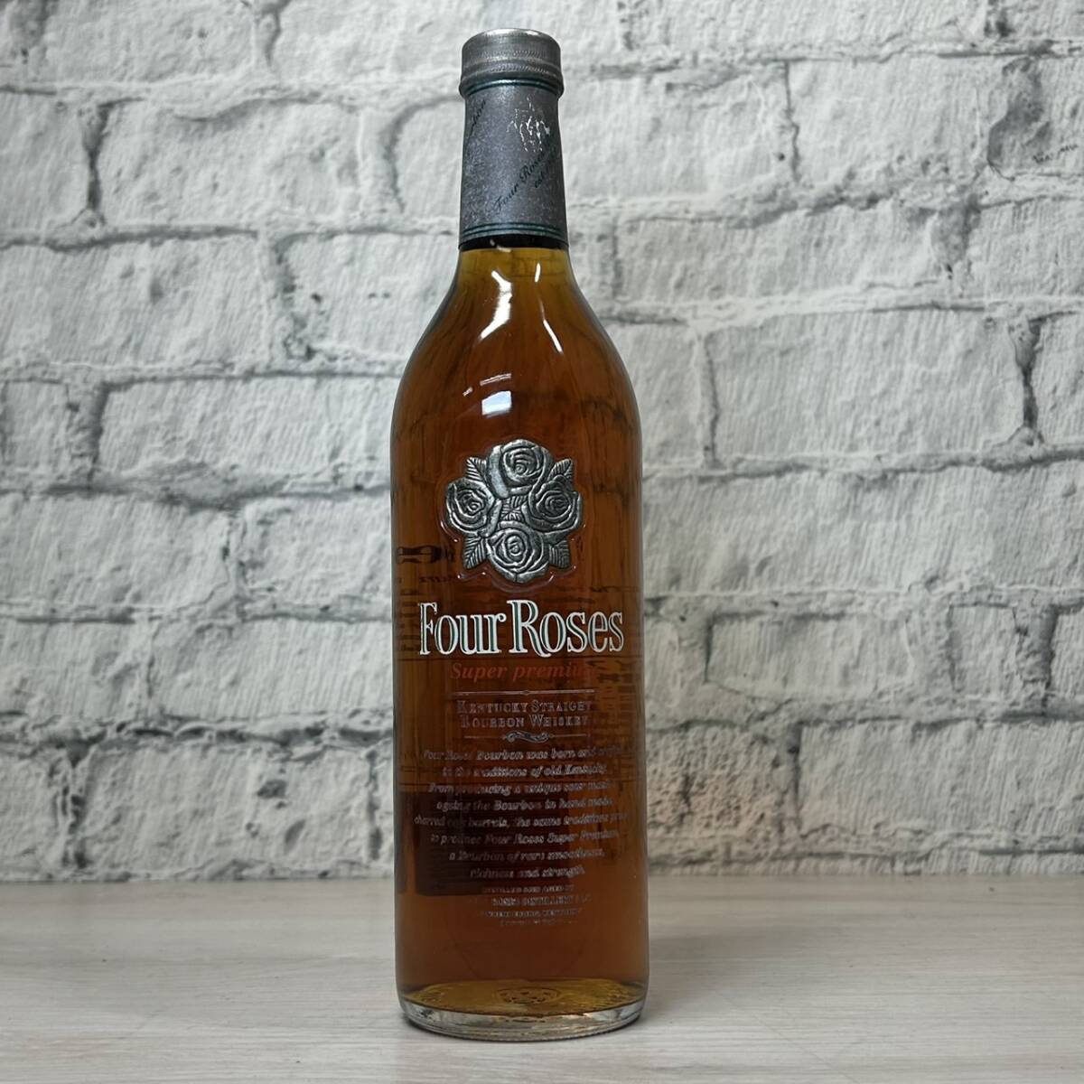 【値下げ中】フォア ローゼス 6年　未開栓 オールドボトル 古酒 値下げ中】フォア ローゼス 6年 未開栓 オールドボトル 古酒