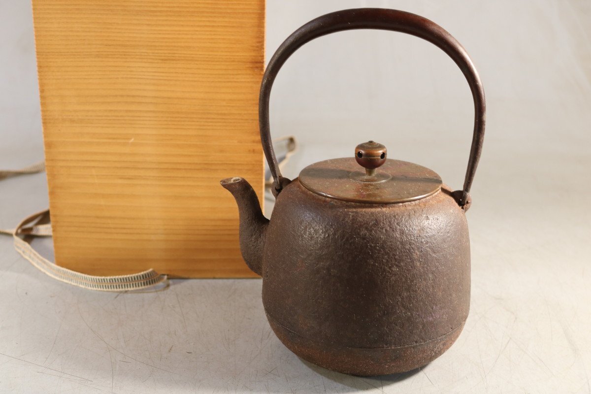 Yahoo!オークション -「鉄瓶 長文堂」の落札相場・落札価格