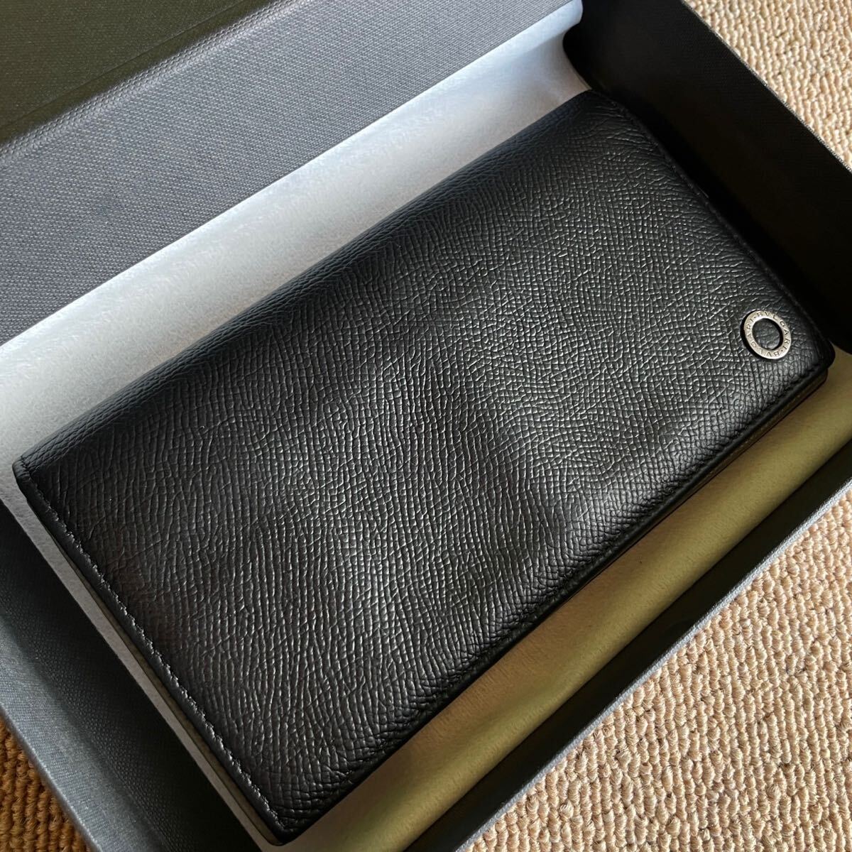 【未使用に近い】BVLGARI サークルロゴ ラウンドファスナー 長財布 箱付き 楽天市場】【新品未使用品】【財布】 BVLGARI ブルガリ ロゴ